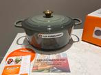 Nieuwe Le Creuset braadpan Thyme 28 cm in originele doos, Gietijzer, Ophalen of Verzenden, Zo goed als nieuw, Keramische plaat