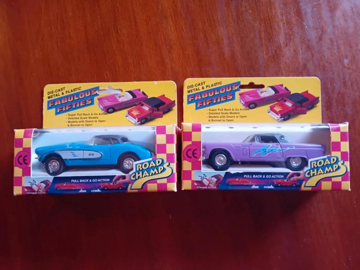 2 Oude Speelgoedauto's Nieuw in Doos, Hobby en Vrije tijd, Modelauto's | 1:18, Nieuw, Auto, Overige merken, Ophalen of Verzenden