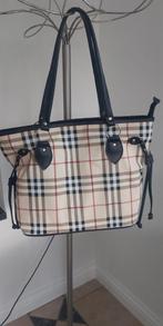 Trendy Dames Tas / Shopper Burberberry stijl, Sieraden, Tassen en Uiterlijk, Tassen | Damestassen, Ophalen of Verzenden, Zo goed als nieuw