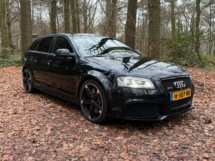 Audi RS3 2.5 Tfsi 250KW 2012 Zwart, Auto's, Audi, Particulier, RS3, 4x4, ABS, Airbags, Airconditioning, Alarm, Bluetooth, Boordcomputer