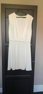 Jurk marciano guess, Kleding | Dames, Jurken, Ophalen of Verzenden, Zo goed als nieuw, Wit, Boven de knie