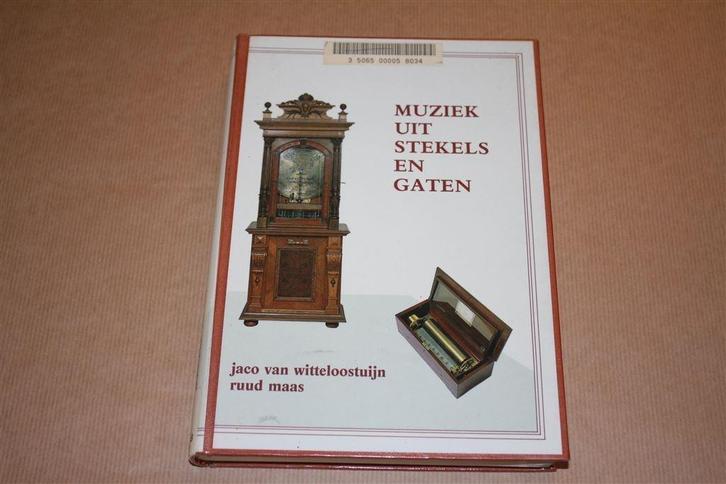 Muziek uit stekels en gaten, Boeken, Muziek, Gelezen, Artiest, Ophalen of Verzenden