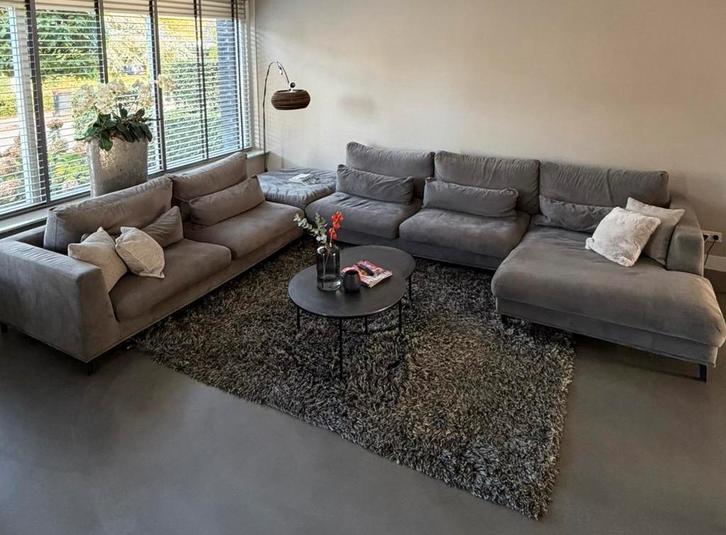 Room108 Carmen Hoekbank - Zeer Goede Staat!, Huis en Inrichting, Banken | Sofa's en Chaises Longues, Zo goed als nieuw, Vierpersoons of meer