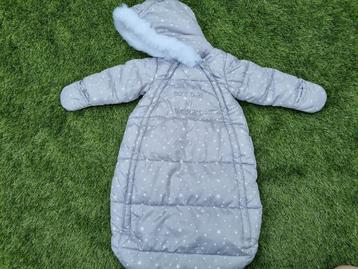 Warme trappelzak voor buiten – maat 62, zo goed als nieuw! beschikbaar voor biedingen