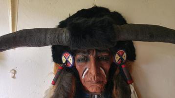 Grote dream catcher van een Indianen hoofd met hoorns beschikbaar voor biedingen