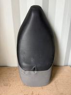 Gilera runner Zadel Nette Staat, Motoren, Tuning en Styling, Ophalen, Gilera, Info@pepeparts.nl, Nederland