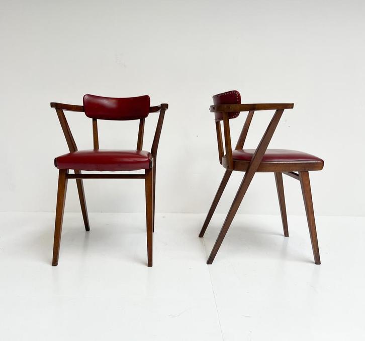 Zeldzame set Model 209 stoelen (2) van Ligna Thonet, 1940's, Huis en Inrichting, Stoelen, Gebruikt, Twee, Hout, Leer, Rood, Ophalen of Verzenden