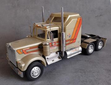KENWORTH W900A AERODYNE CONVENTIONAL - Monogram 1:25 beschikbaar voor biedingen