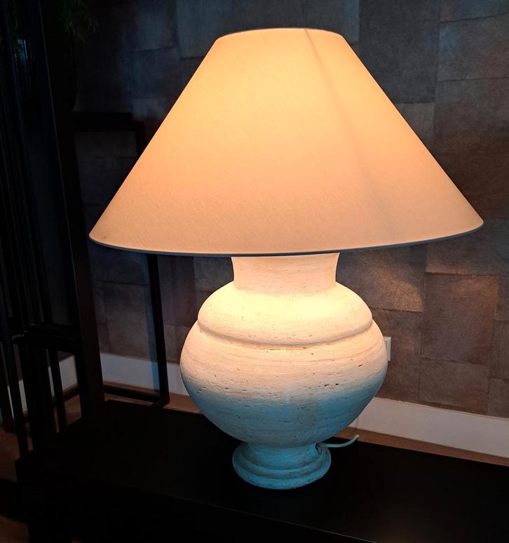 Lamp incl beige kleurige kap, Huis en Inrichting, Lampen | Tafellampen, Zo goed als nieuw, 50 tot 75 cm, Overige materialen, Ophalen