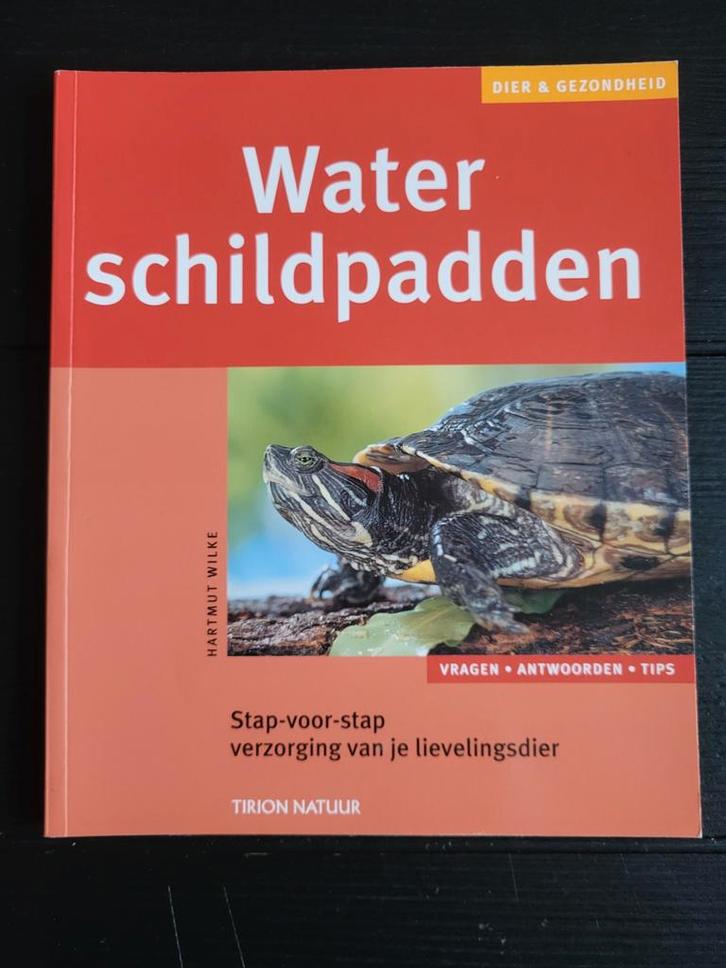 Waterschildpadden - Stap-voor-stap verzorging, Boeken, Dieren en Huisdieren, Zo goed als nieuw, Reptielen of Amfibieën, Ophalen of Verzenden