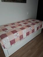 Mooi sprei, Ophalen, Zo goed als nieuw