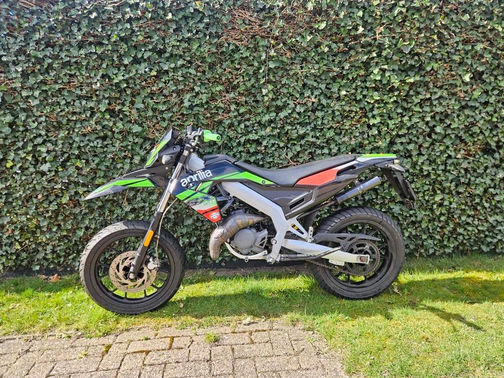 Aprilia SX50 2020, Fietsen en Brommers, Brommers | Derbi, Zo goed als nieuw, Maximaal 45 km/u, Ophalen of Verzenden