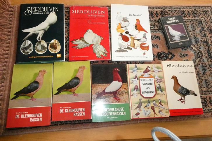 Sierduiven boeken, Dieren en Toebehoren, Vogels | Duiven, Overige soorten, Meerdere dieren