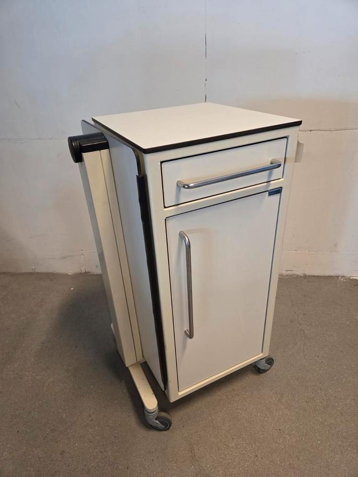 Nachtkast met uitklapblad, Huis en Inrichting, Kasten | Ladekasten, Gebruikt, Minder dan 100 cm, 50 tot 100 cm, 25 tot 50 cm, Ophalen