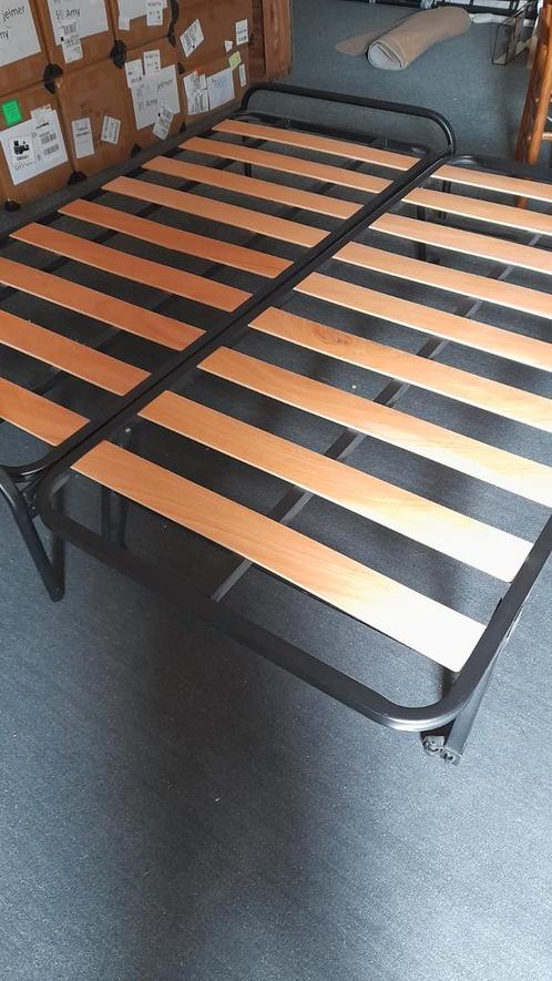 Onderschuifbed, logeerbed 200x90 cm, Huis en Inrichting, Slaapkamer | Slaapbanken, Gebruikt, 90 cm, 200 cm, Tweepersoons, Zwart