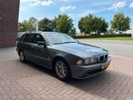 BMW 5-Serie E39 525i Touring AUT 2003 in zeer nette staat, Auto's, Automaat, Achterwielaandrijving, 1610 kg, Zwart