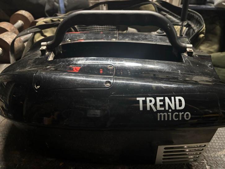 Trend Micro Voerboot - Defect ( lees de omschrijving), Watersport en Boten, Hengelsport | Karpervissen, Gebruikt, Overige typen