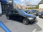 BMW 3 Serie Touring 318i | PANO | NAVI | AUTOMAAT | TREKHAAK, Origineel Nederlands, Te koop, 5 stoelen, 1400 kg