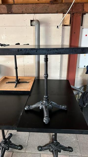 Tafel beschikbaar voor biedingen