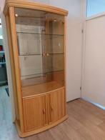 Rotan Vitrinekast met Spiegelwand & Glazen Planken, Huis en Inrichting, Kasten | Vitrinekasten, Ophalen