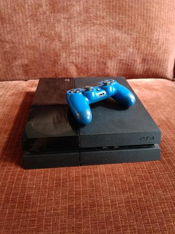 Playstation 4 500gb + Blauwe Controller - Stofvrij! beschikbaar voor biedingen