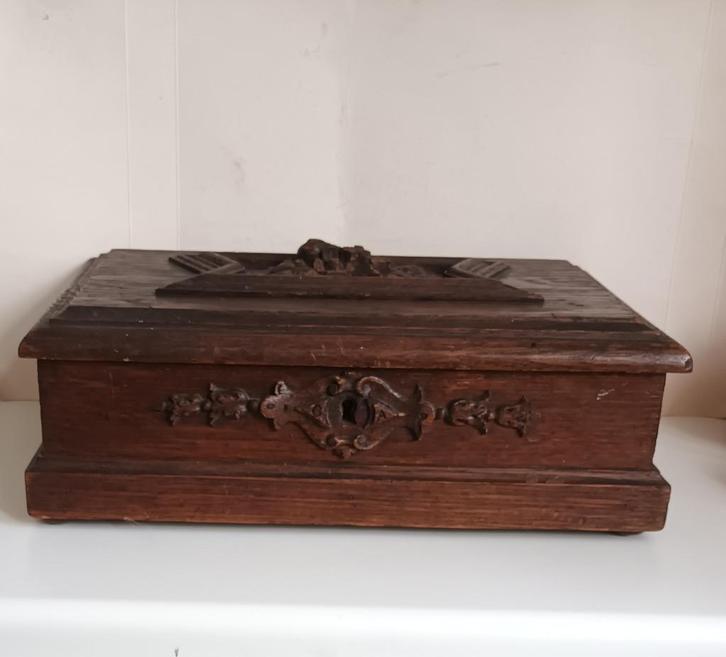 Fraaie antiek eiken Bijbelkist Documentkist 18e eeuw Nederla, Antiek en Kunst, Curiosa en Brocante, Verzenden