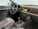 Opel Vectra Wagon 1.8-16V Airconditioning + Cruise control, Te koop, Zilver of Grijs, 122 pk, Vectra