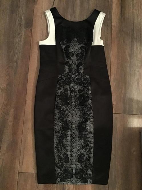 Binnenkort een feest of een luxe vakantie in het verschiet w, Kleding | Dames, Jurken, Zo goed als nieuw, Maat 38/40 (M), Zwart