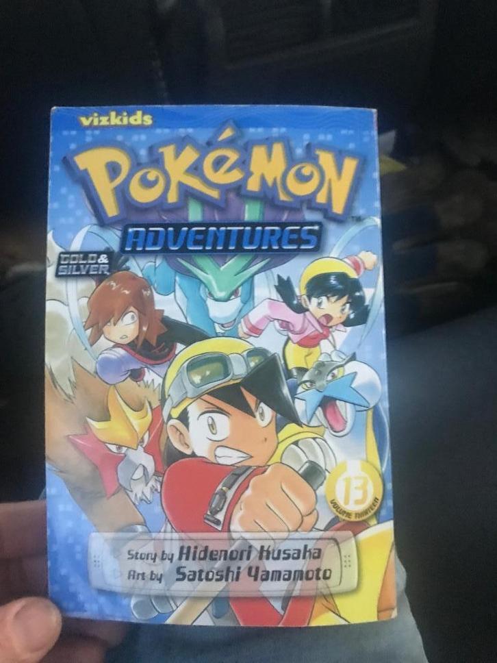 Pokemon adventures boek gold & zilver, Boeken, Stripboeken, Zo goed als nieuw, Eén stripboek, Ophalen