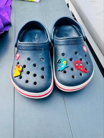 Crocs Navy/Red Maat J1 (EU32-33) beschikbaar voor biedingen