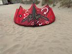 Kite (Vari) 9 meter met bar en pomp, Watersport en Boten, Kitesurfen, Ophalen, Gebruikt, 9 m², Geen board