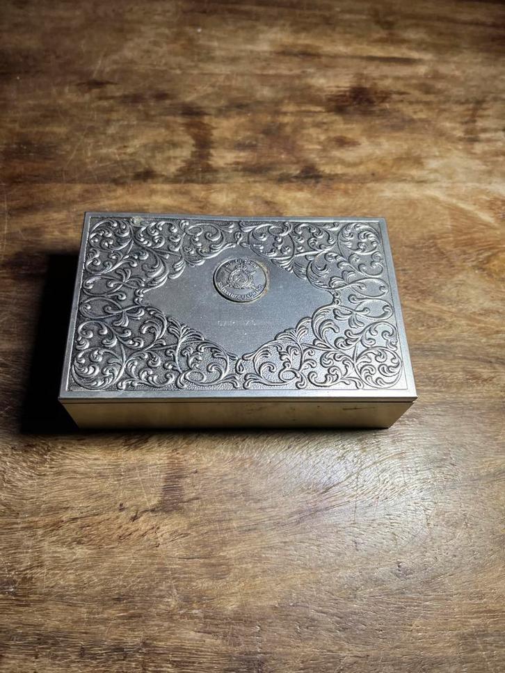 Vintage Sigaretten- of Sigarenkistje Garnizoen Ede, Antiek en Kunst, Antiek | Woonaccessoires, Ophalen of Verzenden