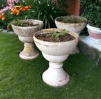 Mooie oude tuinvazen op voet in beton, Tuin en Terras, Gebruikt, Ophalen