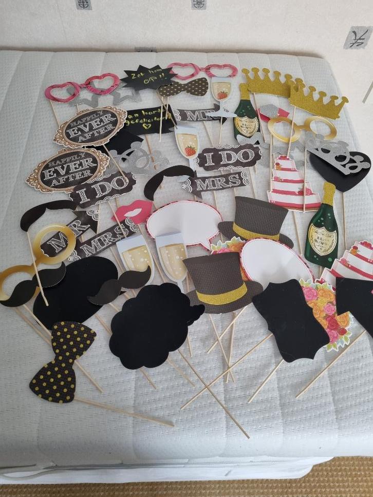 photobooth props, Hobby en Vrije tijd, Feestartikelen, Zo goed als nieuw, Overige typen, Geboorte of Huwelijk, Ophalen of Verzenden