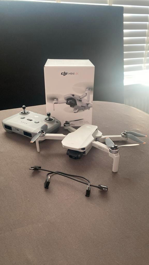 DJI Mini 4K drone + lader + remote controlle, Audio, Tv en Foto, Drones, Zo goed als nieuw, Drone met camera, Ophalen