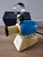 Prachtige antieke Bakeliete Kinga Baby met Originele doos, Audio, Tv en Foto, Diaprojectors, Ophalen of Verzenden, Zo goed als nieuw