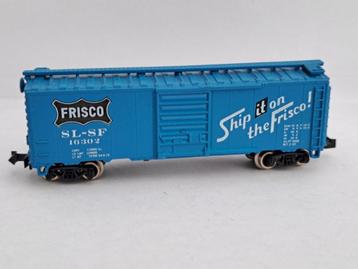 N spoor Atlas 3417 gesloten goederenwagon blauw Frisco   . beschikbaar voor biedingen
