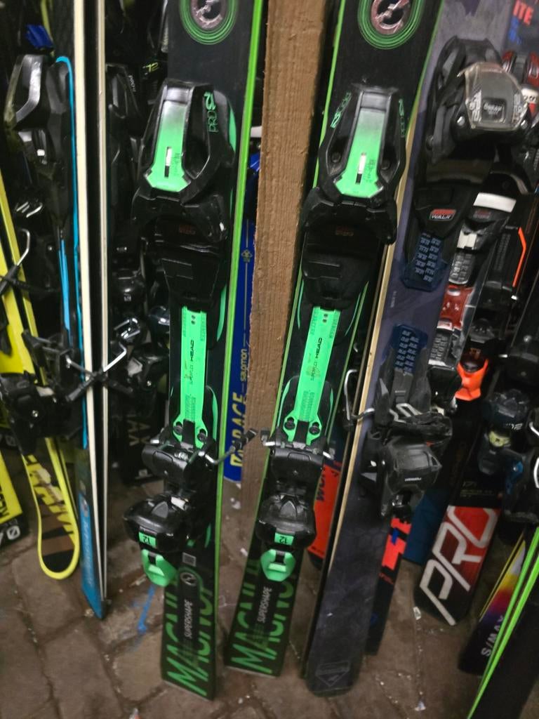 170cm HEAD SUPERSHAPE E-MAGNUM NP1000, Sport en Fitness, Skiën en Langlaufen, 160 tot 180 cm, Gebruikt, Ophalen of Verzenden, Carve