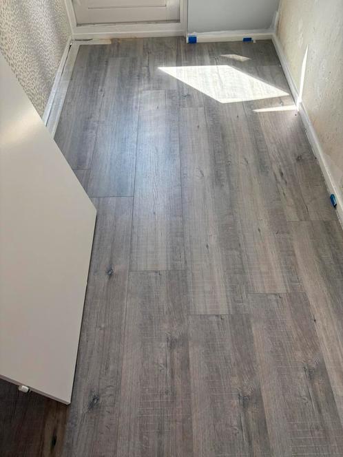 Praxis Laminaat Gala - grijs eiken, Doe-het-zelf en Verbouw, Vloerdelen en Plavuizen, Nieuw, Laminaat, Hout, 50 tot 150 cm, 10 tot 30 cm
