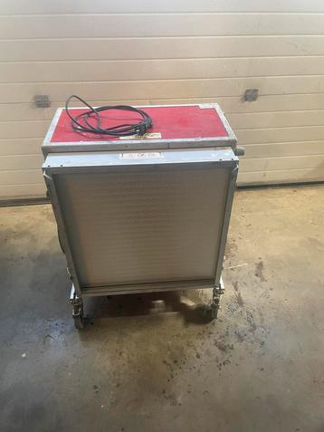 Filter afzuiger beschikbaar voor biedingen