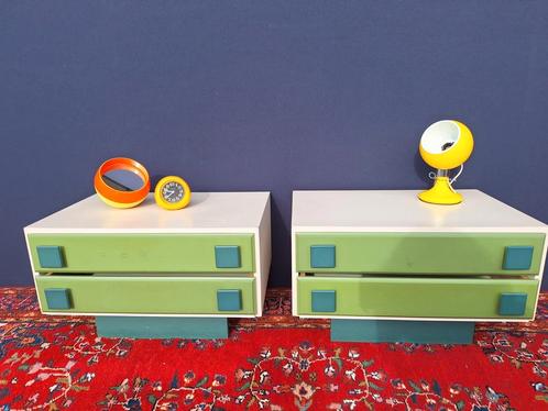 Set vintage nachtkastjes, Space age kastjes, groen, Huis en Inrichting, Woonaccessoires | Overige, Gebruikt, Ophalen