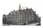 987304 Buren Koninklijk Weeshuis 1965  Gelopen met postzegel, Verzamelen, Ansichtkaarten | Nederland, Ophalen of Verzenden, 1960 tot 1980