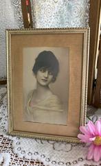 Vintage fotolijstje met mooie rand, Ophalen of Verzenden