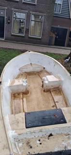 Leuk bootje, Ophalen of Verzenden, Zo goed als nieuw