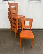 55 stuks houten horeca cafe/kantine stoelen stapelbaar, Huis en Inrichting, Ophalen, Bruin, Zo goed als nieuw, Vijf, Zes of meer stoelen