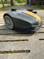 Stiga Autoclip M5, Tuin en Terras, Robotmaaiers, Gebruikt, 20 tot 25 cm, Met regensensor, Ophalen