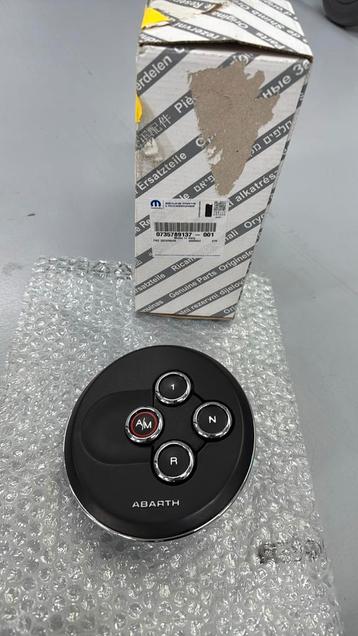 automaat bediening Fiat 500 Abarth beschikbaar voor biedingen