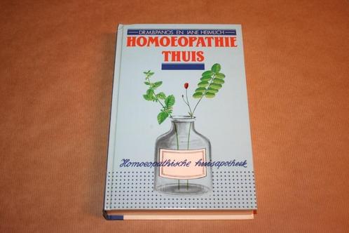 Homoepathie thuis homeopatische huisapotheek, Boeken, Gezondheid, Dieet en Voeding, Zo goed als nieuw, Ophalen of Verzenden