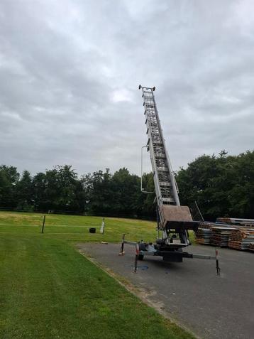 Paus 31 WH easybig ladderlit ladder verhuis pannen lift beschikbaar voor biedingen