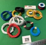 229 modelbaan ca 100 mtr draad diverse kleuren, Hobby en Vrije tijd, Modeltreinen | H0, Overige merken, Transformator of Voeding
